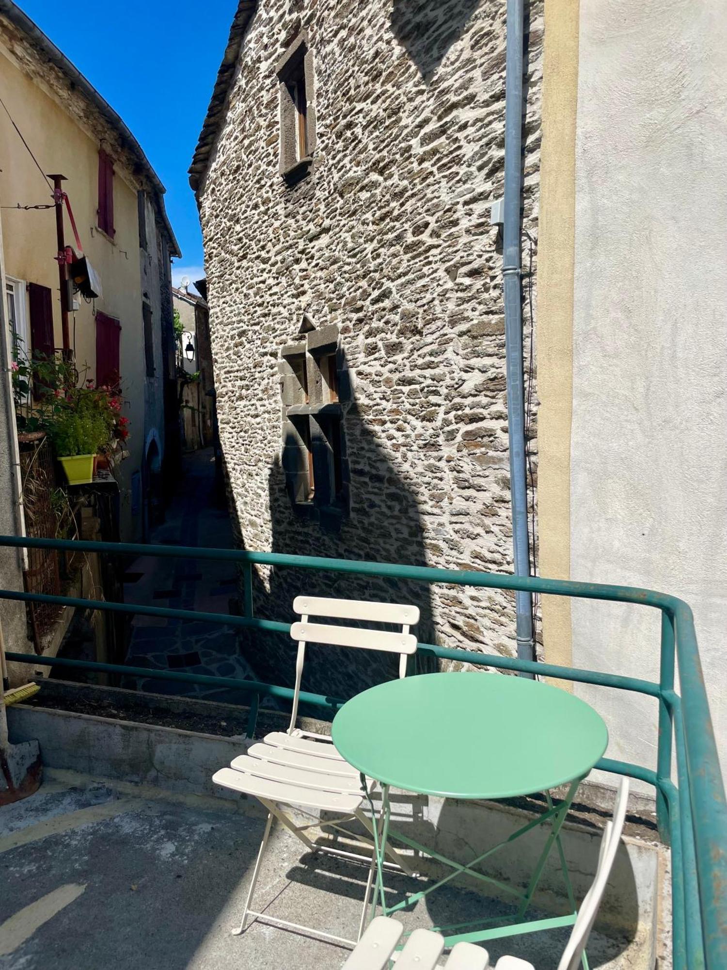 T2 Renove Avec Terrasse Au Coeur Des Cevennes Leilighet Saint-Germain-de-Calberte Eksteriør bilde